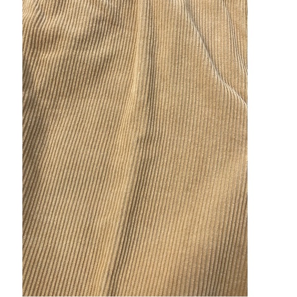 SOLD Men’s Mustard Tan/Khaki Silk Shorts - Picture 6 of 12